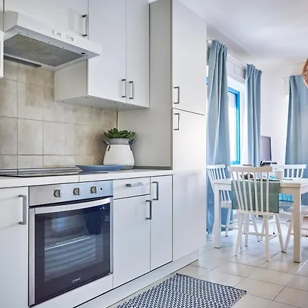 Aparthotel Seabay 3*